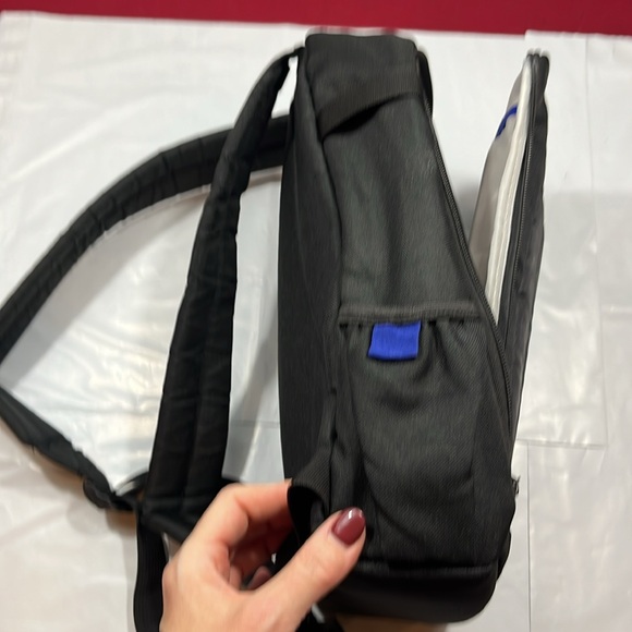 ONN Black Camera Carrying Backpack zip Pocket Dividers For Camera Adjustable bag - Picture 10 of 11